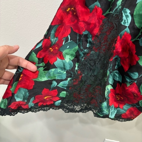 Vintage Victoria’s Secret Gold Label Slip Gown Dress Lace Floral Size Medium - Picture 6 of 12